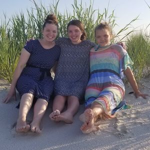 Meet your Posher, Joni